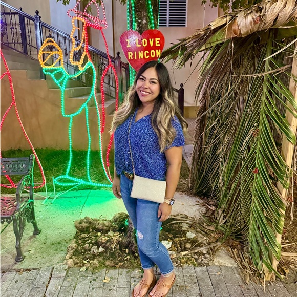 Meet the Posher - Picture 1 of 1